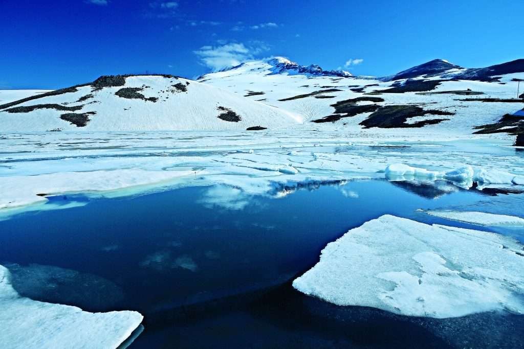 By MEDIACRAT, CC BY-SA 3.0, https://commons.wikimedia.org/w/index.php?curid=11601049